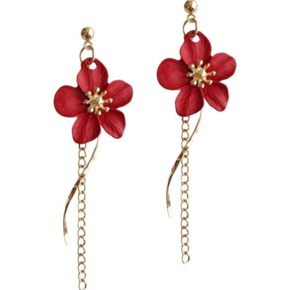 Red Matte Flower Post Earrings 3D Hibiscus Flowers Long Chain Dangles New - Picture 1 of 4